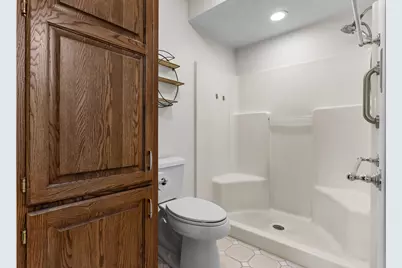 7467 McCurry Road, Roscoe, IL 61073 - Photo 15