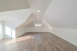 9801 S Exchange Ave, Chicago, IL 60617 - Photo 29