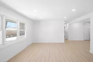 1734 Rosedale Ct, Aurora, IL 60506 - Photo 11