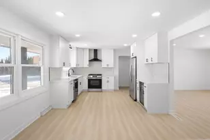 1734 Rosedale Ct, Aurora, IL 60506 - Photo 3