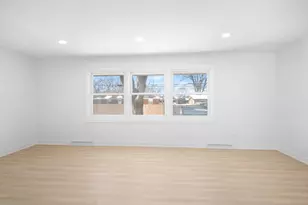 1734 Rosedale Ct, Aurora, IL 60506 - Photo 9