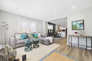 1728 N 35th Ave, Stone Park, IL 60165 - Photo 7