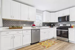 1728 N 35th Ave, Stone Park, IL 60165 - Photo 9