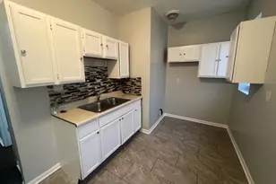 7147 S Woodlawn Ave, Chicago, IL 60619 - Photo 5