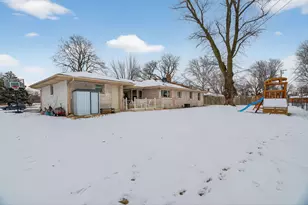 707 Westshire Dr, Joliet, IL 60435 - Photo 35