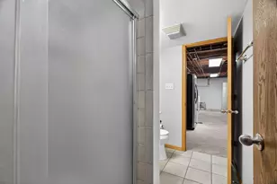 707 Westshire Dr, Joliet, IL 60435 - Photo 27