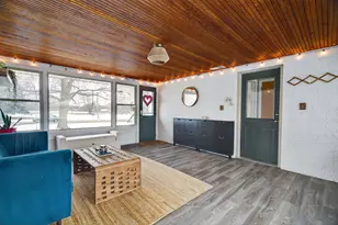 707 Westshire Dr, Joliet, IL 60435 - Photo 3