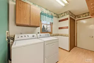 602 East St, Morris, IL 60450 - Photo 9