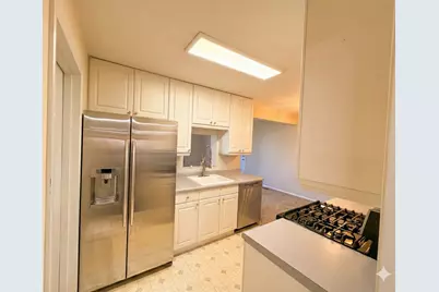 233 Harvest Court, Vernon Hills, IL 60061 - Photo 7