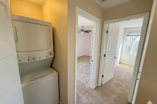 233 Harvest Ct, Vernon Hills, IL 60061 - Photo 15