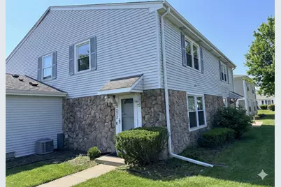 233 Harvest Court, Vernon Hills, IL 60061 - Photo 3