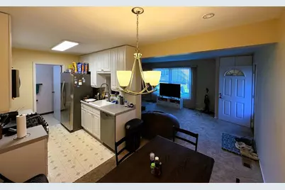 233 Harvest Court, Vernon Hills, IL 60061 - Photo 5