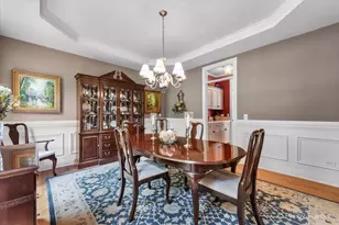 6418 Carrie Ct, Crystal Lake, IL 60014 - Photo 5