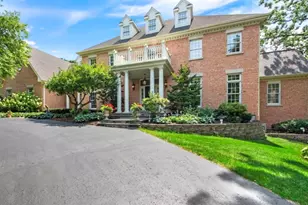 6418 Carrie Ct, Crystal Lake, IL 60014 - Photo 1