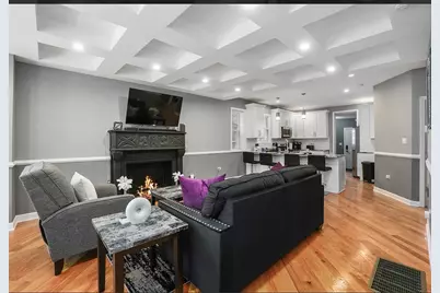 8110 S Vernon Avenue, Chicago, IL 60619 - Photo 3