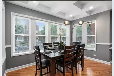 8110 S Vernon Avenue, Chicago, IL 60619 - Photo 7