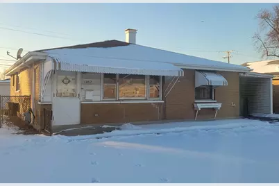 1382 Burnham Avenue, Calumet City, IL 60409 - Photo 1