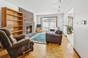 1151 S Edgewood Ave, Lombard, IL 60148 - Photo 3