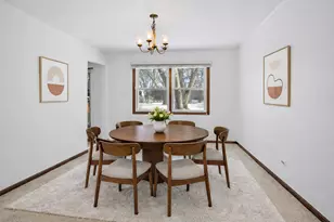 1151 S Edgewood Ave, Lombard, IL 60148 - Photo 7