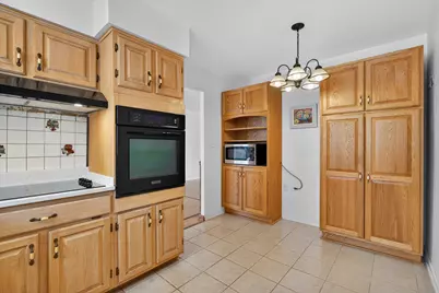 1161 Parker Lane, Buffalo Grove, IL 60089 - Photo 7