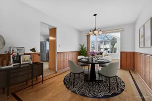 1161 Parker Ln, Buffalo Grove, IL 60089 - Photo 3