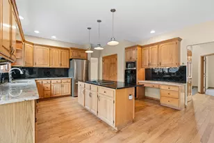 4209 Belson Ln, Crystal Lake, IL 60014 - Photo 11