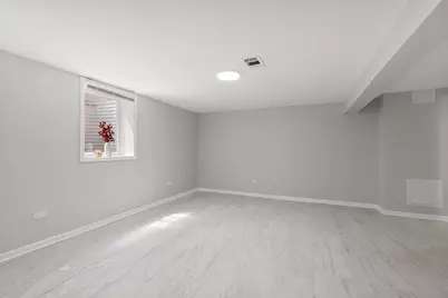 1051 Burnham Avenue, Calumet City, IL 60409 - Photo 15