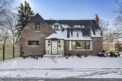 9001 S Claremont Avenue, Chicago, IL 60643 - Photo 1