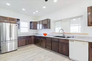 10788 N 1000 E Rd, Chenoa, IL 61726 - Photo 11