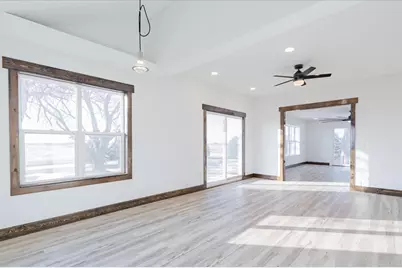 10788 N 1000 East Road, Chenoa, IL 61726 - Photo 17