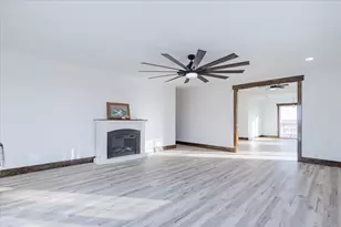 10788 N 1000 E Rd, Chenoa, IL 61726 - Photo 17