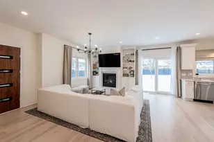 145 N Elmwood Ave, Wood Dale, IL 60191 - Photo 7