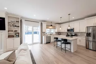 145 N Elmwood Ave, Wood Dale, IL 60191 - Photo 9