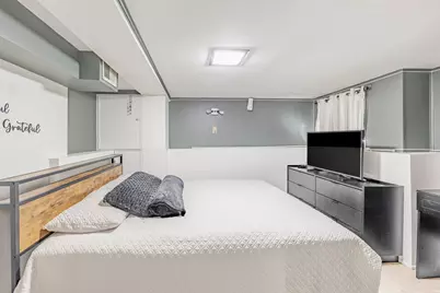 5026 W Addison Street, Chicago, IL 60641 - Photo 27