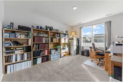 906 Homerton Boulevard, North Aurora, IL 60542 - Photo 13