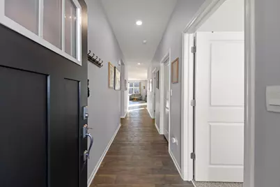 906 Homerton Boulevard, North Aurora, IL 60542 - Photo 5