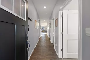 906 Homerton Blvd, North Aurora, IL 60542 - Photo 5