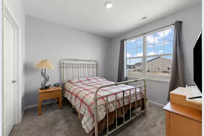 906 Homerton Boulevard, North Aurora, IL 60542 - Photo 17