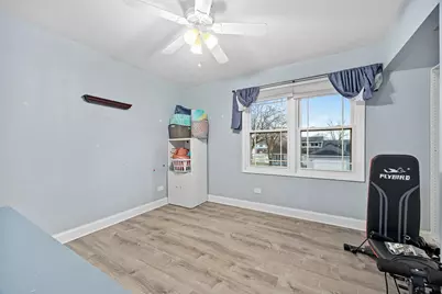 6767 Greenleaf Street, Woodridge, IL 60517 - Photo 25