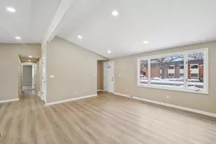 38840 N Pk Ave, Beach Park, IL 60099 - Photo 3