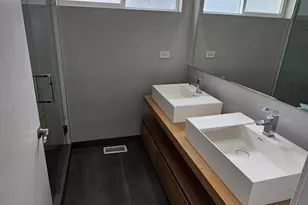 1013 N Honore St, Chicago, IL 60622 - Photo 15