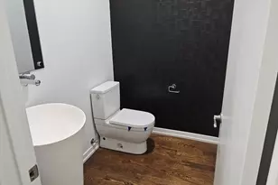 1013 N Honore St, Chicago, IL 60622 - Photo 9