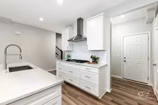 2110 Weatherbee Ln, Naperville, IL 60563 - Photo 7