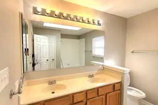 541 Meadowview Dr, Wauconda, IL 60084 - Photo 21