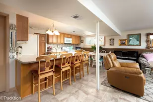 551 N Plamondon Dr, Addison, IL 60101 - Photo 17