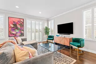 826 Chestnut St, Deerfield, IL 60015 - Photo 9