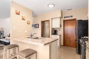 2752 McClennan Ct, Naperville, IL 60563 - Photo 11