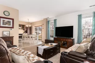 2752 McClennan Ct, Naperville, IL 60563 - Photo 5