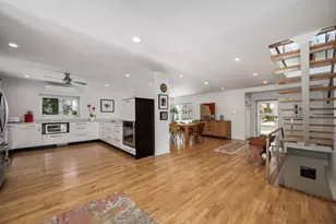 525 Berkeley Rd, Riverside, IL 60546 - Photo 7