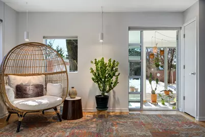 525 Berkeley Road, Riverside, IL 60546 - Photo 3